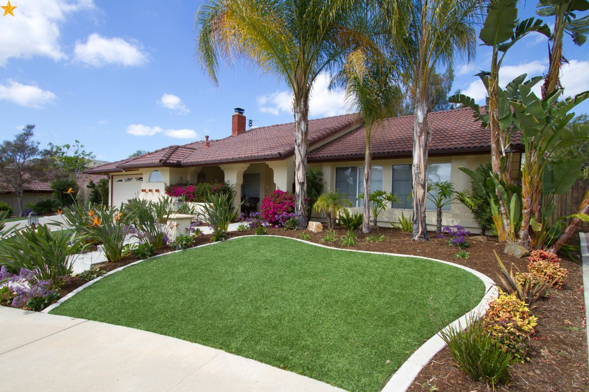 Why Homeowners in Honolulu Are Switching to Artificial Grass: Top Benefits for Island Living